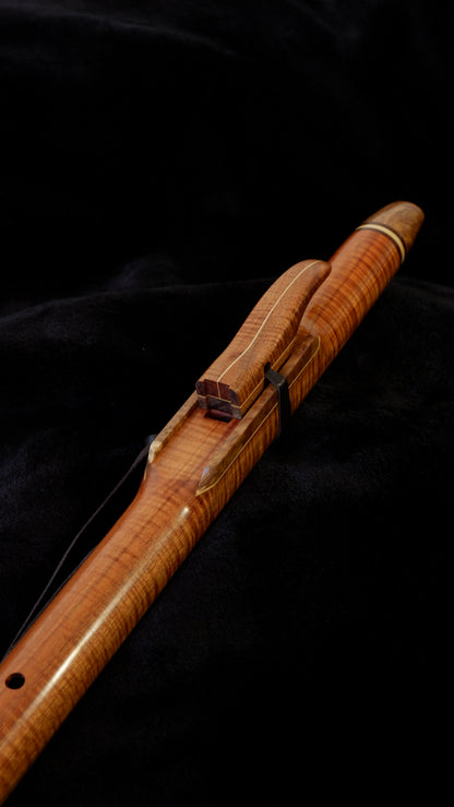 Fiddleback Blackwood Flute - D 444Hz