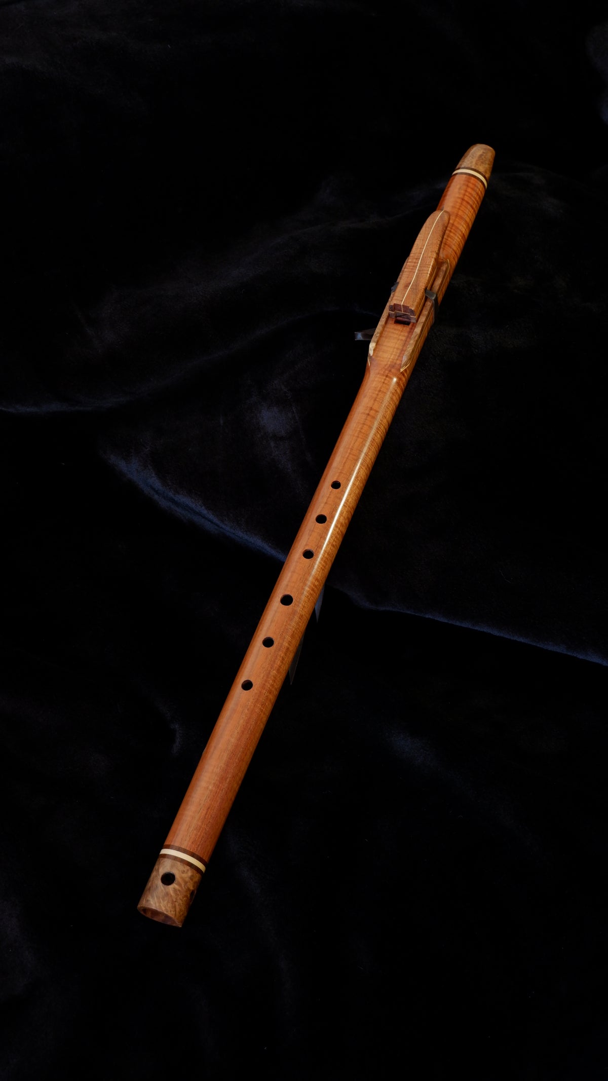Fiddleback Blackwood Flute - D 444Hz