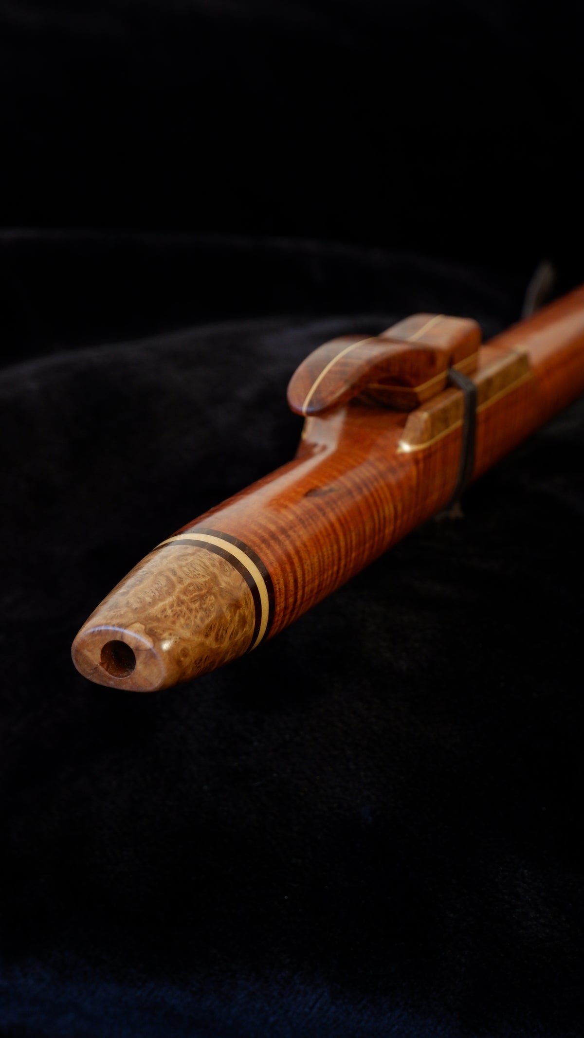 Fiddleback Blackwood Flute - D 444Hz