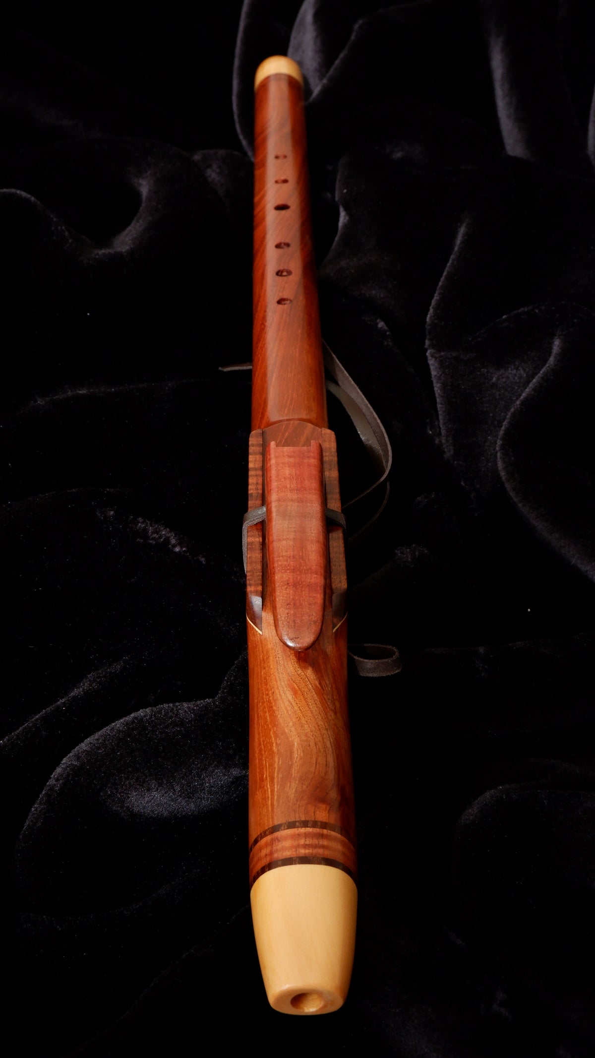 Australian Red Cedar Flute - Low D 432Hz