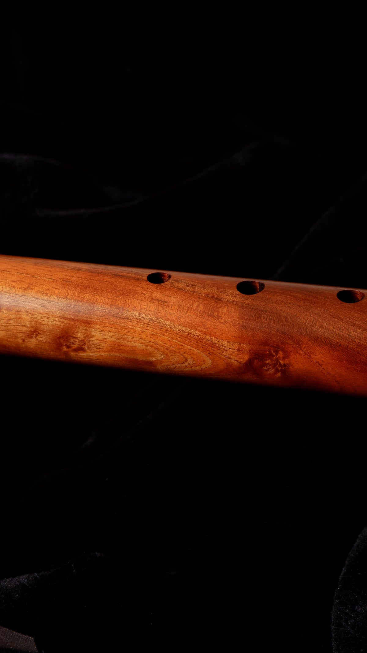 Australian Red Cedar Flute - Low D 432Hz