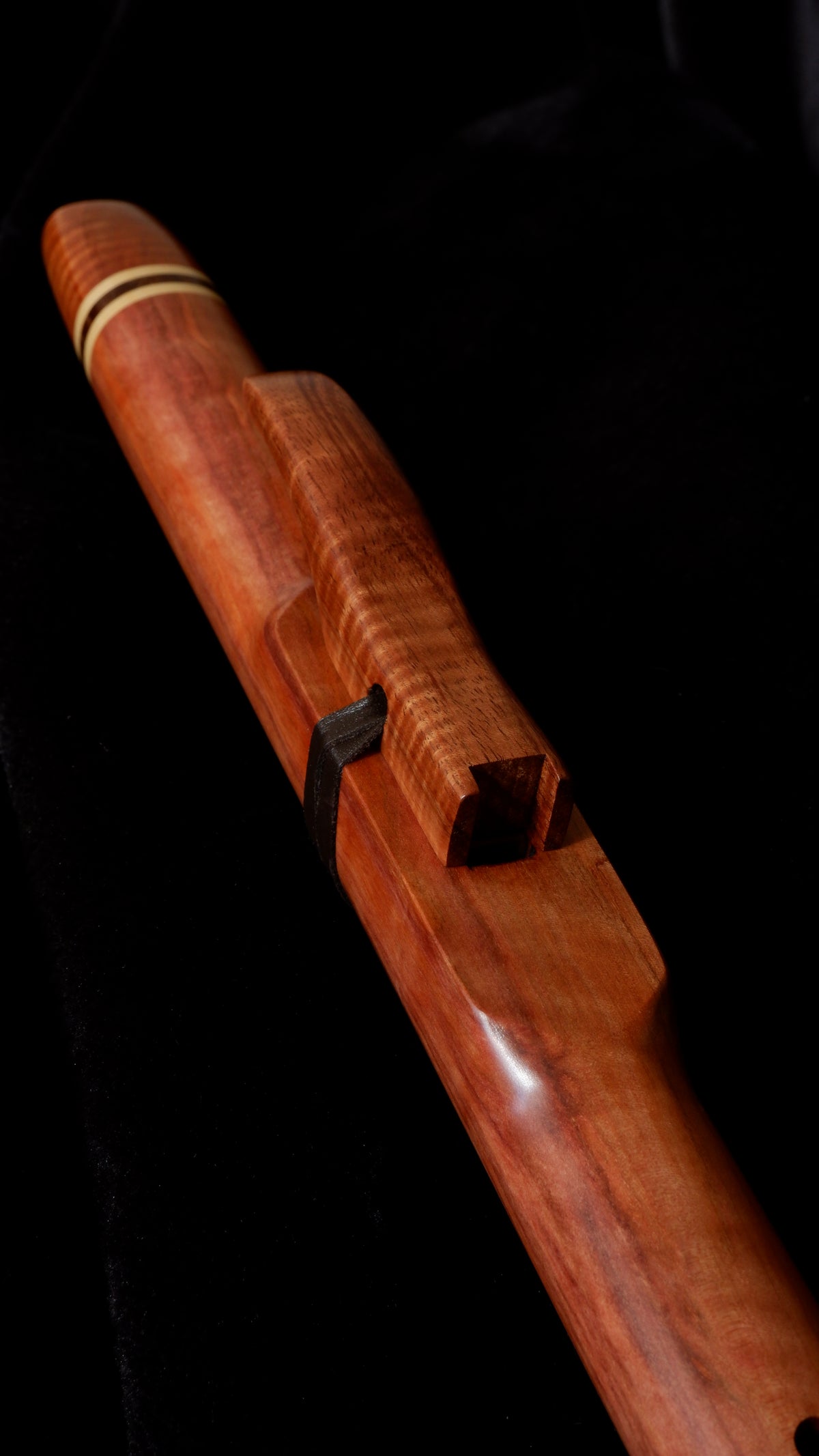 Tasmanian Myrtle flute - G 432Hz