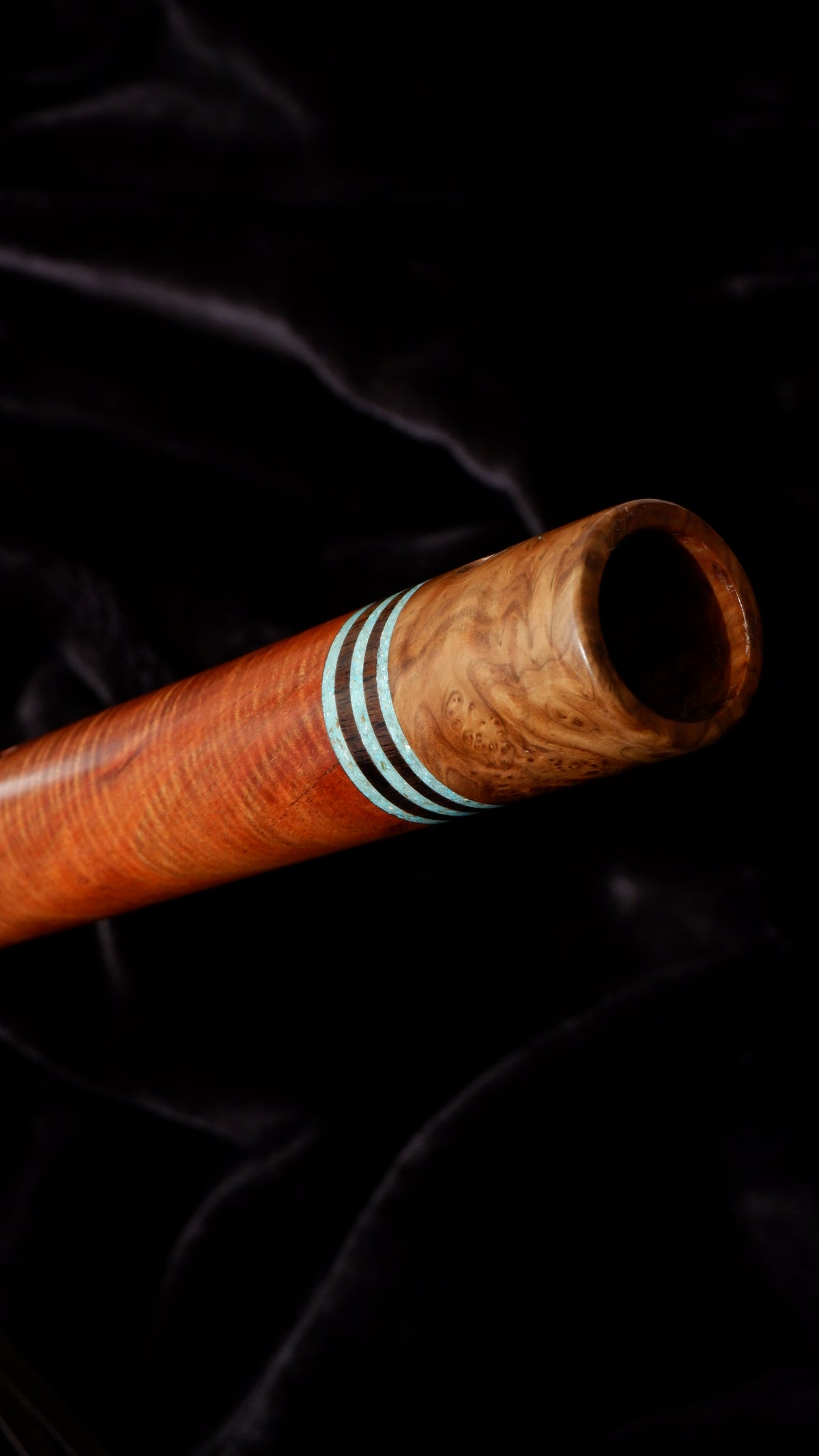 Fiddleback Blackwood Flute - E 440Hz